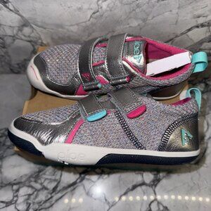 Plae Little Girls Ty Sneakers Leather Silver Pink NEW